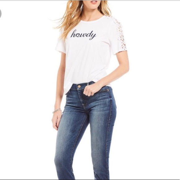 New Draper James Howdy Lace Tee - Picture 2 of 7